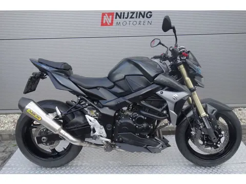 SUZUKI GSR 750 A - 2015
