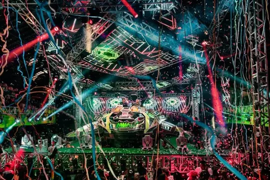 Vincent Rosenblatt (1972) - Tecnobrega #130 - Crocodilo