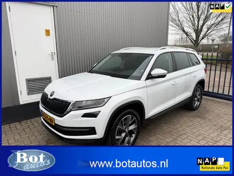 Skoda Kodiaq 1.5 TSI Business Edition 7 PERSOONS / 1E EIGENAAR / TREKHAAK / NAVIGATIE / CAMERA / NL-