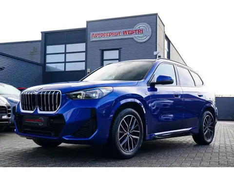 BMW X1 18i M-sport High Executive | HuD | Panorama | Harman/Kardon | incl BTW | M-pakket | Leder/Alc
