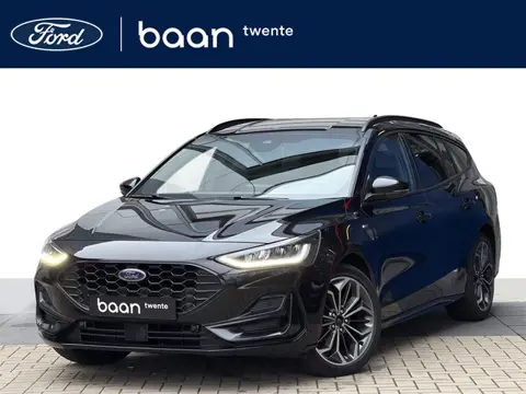 Ford FOCUS Wagon 1.0 EcoBoost Hybrid ST Line | 18 inch | Winter Pack | Blis | Camera | Adaptive Crui