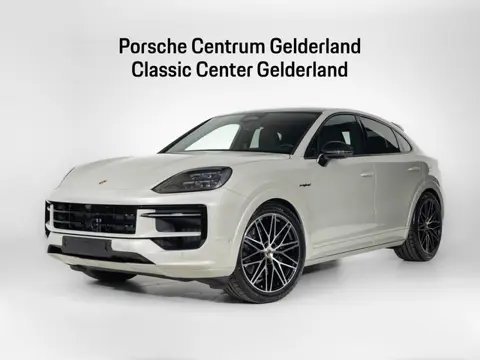 Porsche Cayenne Coupé E-Hybrid Black Edition