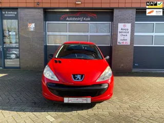 Peugeot 206 + 1.1 XR LAGE KM STAND