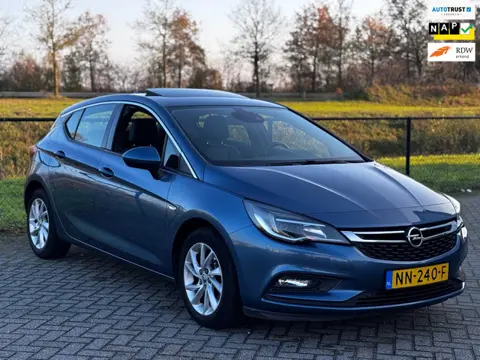 Opel Astra 1.4 Innovation+LuxeUitvoering-NAP