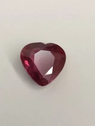 Rood Robijn - 2.01 ct
