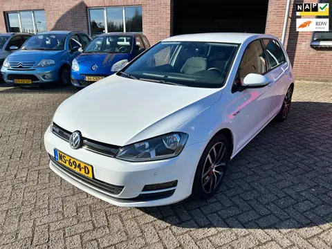 Volkswagen Golf 1.0 TSI Comfortline // 100.000 Km NAP