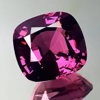 Spinel - 8.63 ct