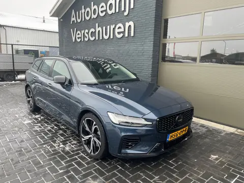 Volvo V60 2.0 T6 Plug-in hybrid AWD Plus Dark heico long range stoelverwarming voor + achter