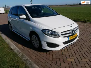 Mercedes-Benz B-klasse 220 d Ambition AUT AC **EX POLICE MARGE CAR **