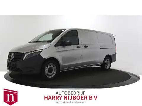 Mercedes-Benz eVito eVito 112 L3 60 kWh Cruise control / Camera / Navigatie