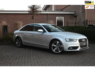Audi A4 Limousine 1.8 TFSIe Edition 170 PK Trekhaak Leder Xenon Clima Cruise PDC