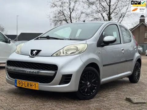 Peugeot 107 1.0-12V XS AIRCO APPLECARPLAY APK 2027 TOERENTELLER