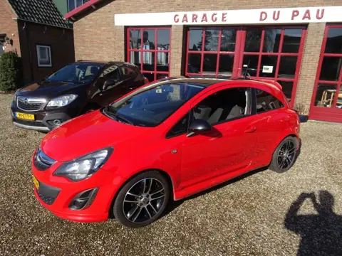 OPEL CORSA 1.4-16V Sport edition