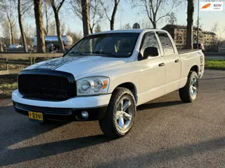 Dodge DODGE RAM 1500 SLT V8 5.7 Hemi Airco Automaat Benzine Pick-Up Grijskenteken