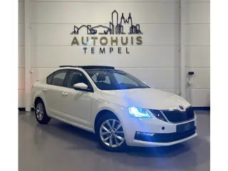Skoda Octavia 1.0 TSI Greentech Ambition NAP Airco Panoramadak Pdc Cruise Climate Apple Carplay Led 