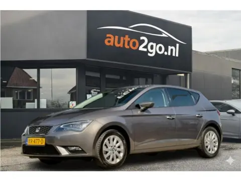 SEAT Leon 1.4 Eco TSI 150 PK STYLE CONNECT NAVI CAMERA AIRCO APPLE-CARPLAY LED LMV PDC