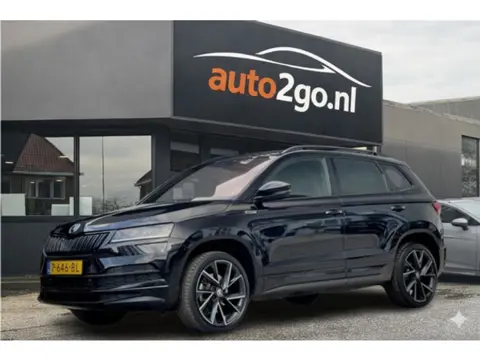 Škoda Karoq 1.5 TSI ACT AUT7 SPORTLINE NAVI CAMERA DIGI-DASH APPLE-CARPLAY LED LMV PDC