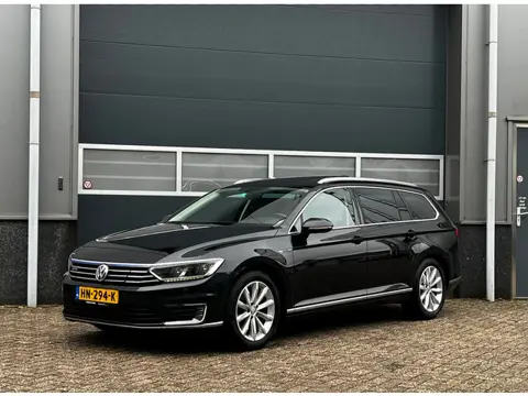 Volkswagen Passat Variant 1.4 TSI GTE Highline bj.2015 Camera|Navi|Trekh|Pano|Nap.