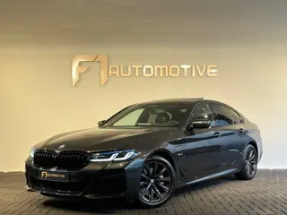 BMW 5-serie 545e xDrive High Executive M Sport Pano|Memory