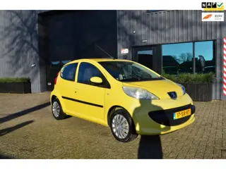 Peugeot 107 1.0-12V XS | Nieuwe APK | 5 deurs | Eelek ramen