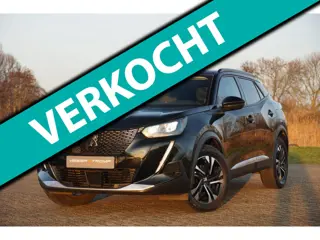 Peugeot 2008 1.2 PureTech Allure 130pk Automaat - Noir Perla Nera - Carplay/Camera/LED