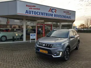 Suzuki Vitara 1.4 Boosterjet Style Smart Hybrid met trekhaak 1e eigenaar