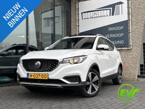 MG MG ZS EV Luxury 45 kWh*CARPLAY*PANO*ECC*CAMERA*ACC*LEDER