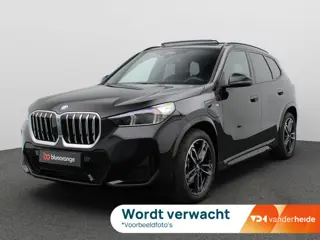 BMW X1 xDrive25e 245PK Aut. M-Sport, Pano-Schuifdak, Keyless, Digital Key, Stoelverwarming, LED verl