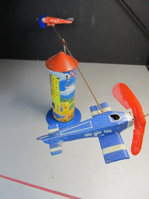 Technofix - Vliegtoren met opwindmechanisme - 1930-1939 -