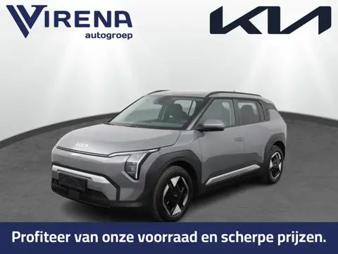 Kia EV3 Plus 81.4 kWh - Nieuw uit voorraad! - Stoel-/stuurverwarming - Privacy Glass - Navigatie - F