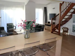 Smaakvol ingericht vakantiehuis ideaal gelegen in het bos