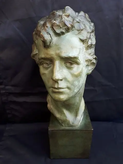 Victor Demanet (1895-1964) - Beeld, jonge man - 49 cm - Terracotta - Eerste helft 20e eeuw