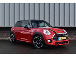 MINI Mini 2.0 Cooper S Chili Serious Business | Navi Prof | Camera | Leder | Stoelverwarming