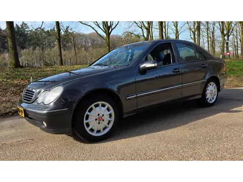 Mercedes-Benz C-klasse 200 Kompressor - NL Auto -