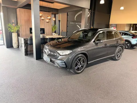 Mercedes-Benz GLC-klasse 200 4MATIC AMG Line Pano|Amg|360