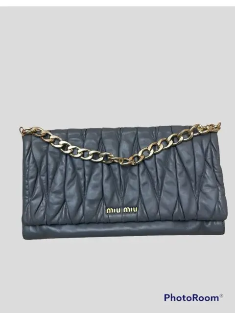 Miu Miu - Pochette