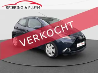 Toyota Aygo 1.0 VVT-i x-play Camera | Lane Assist