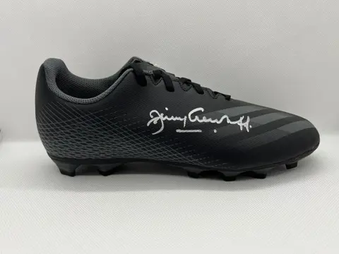 Manchester United - Jimmy Greenhoff - Handtekening