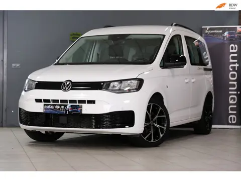 Volkswagen CADDY 1.5 TSI CALIFORNIA |Afn.Trekhaak/Apple Carplay| 4 X NIEUWE ALL-Season