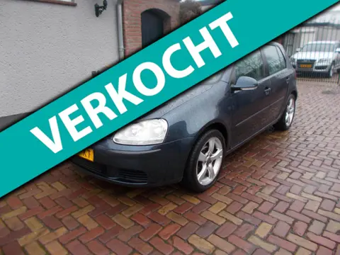Volkswagen Golf 1.6 FSI apk 9-2-27 5drs airco bj 2004