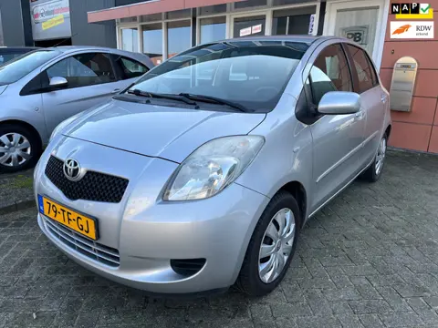 Toyota Yaris 1.3 VVTi Sol nette auto airco