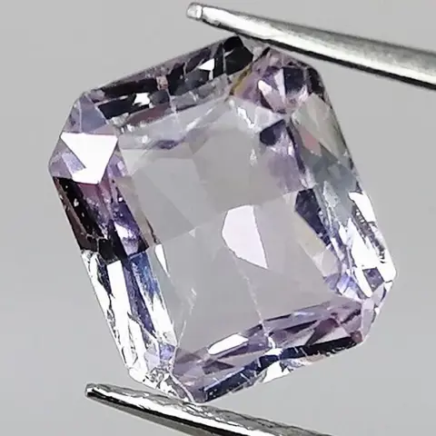 Violette Saffier - 2.14 ct