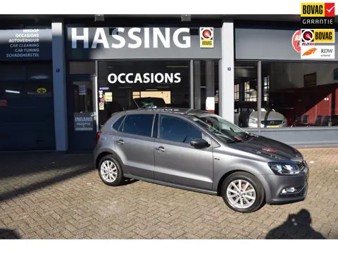 Volkswagen POLO 1.2 TSI BlueMotion Lounge edition, Navi , PDC, Climatronic, Blue-Tooth ,Cruise contr