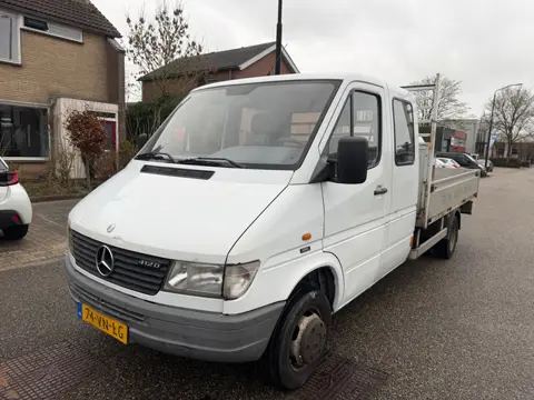 Mercedes-Benz Sprinter 412 D Xlang