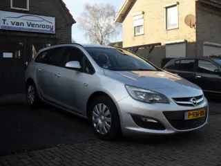 OPEL ASTRA 1.4 Turbo Business, Sports