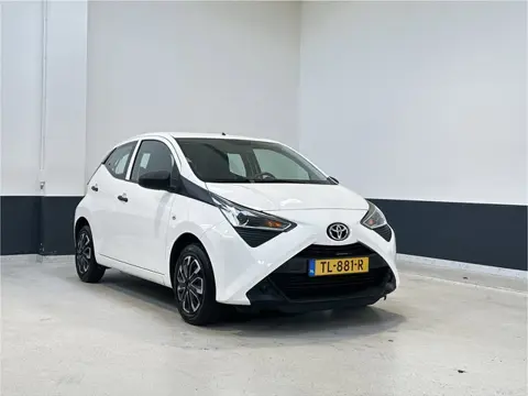 Toyota Aygo 1.0 VVT-i x-fun| NL| Airco| C.V | Bluetooth |
