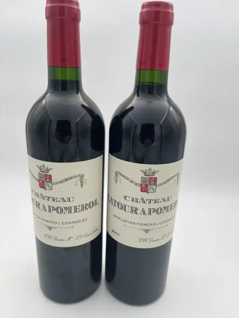 2017 Chateau Latour à Pomerol - Pomerol - 2 Flessen (0.75