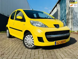 Peugeot 107 1.0-12V Sublime