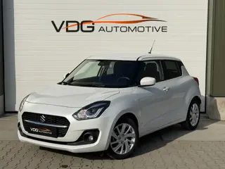 Suzuki Swift 1.2 Select Smart Hybrid / Navi / Camera / Adaptive Cruise / Stoelverwarming / Carplay