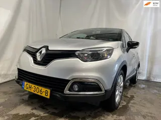 Renault Captur 0.9 TCe Expression - Achter Schade